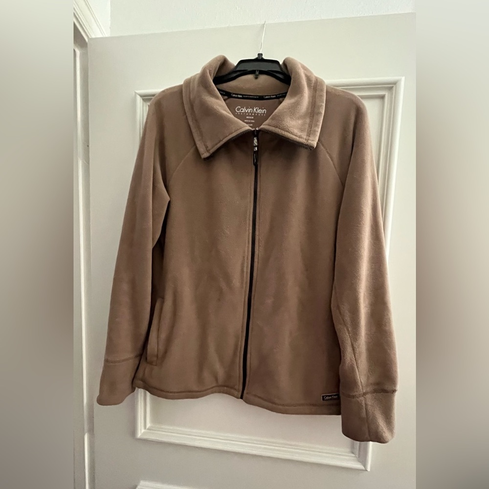 Calvin Klein Performance camel fleece jacket Medium